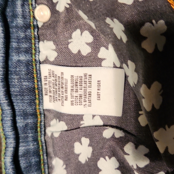Lucky Brand button fly jeans! - Picture 8 of 10